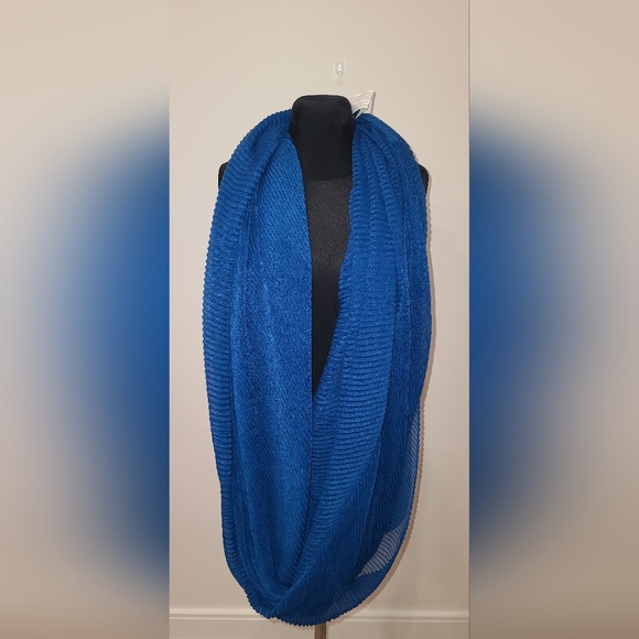 Top secret accessorize cobalt blue pleated snood - Picture 3 of 7